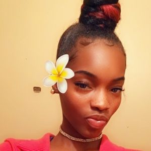 Meet your Posher, Tati